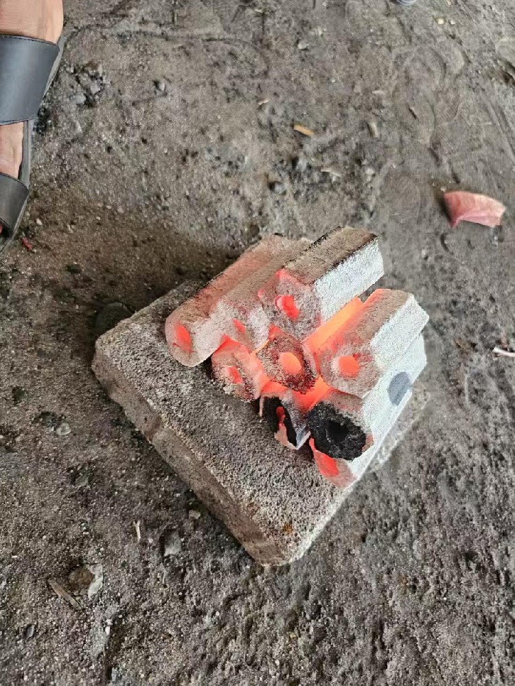 竹の炭　六角　燃焼